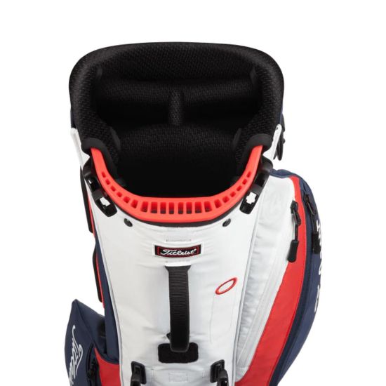 Picture of Titleist Players 4 Carbon Golf Stand Bag