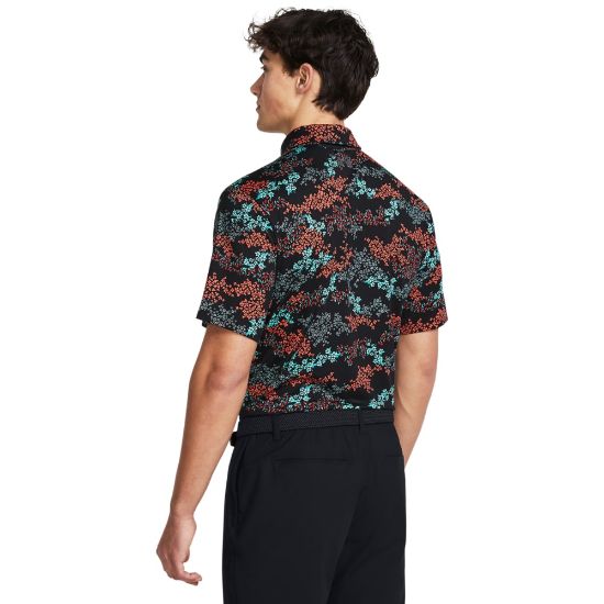 Model wearing Under Armour Men's Playoff 3.0 Printed Black Golf Polo Shirt Back View