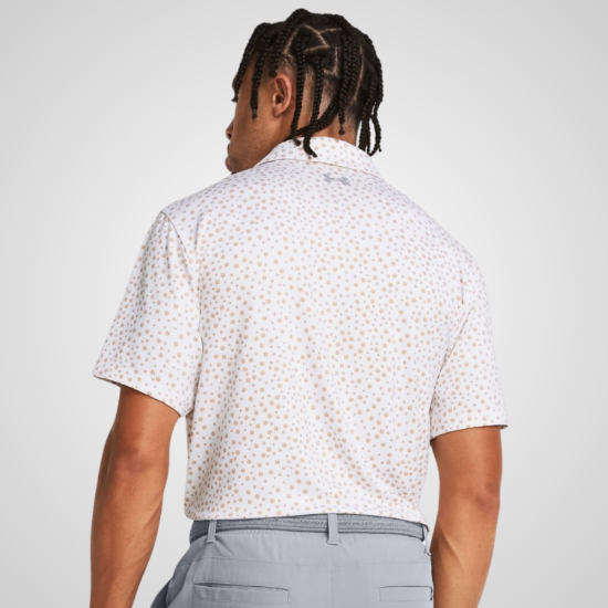 Model wearing Under Armour Men's Playoff 3.0 Printed White Golf Polo Shirt Back View